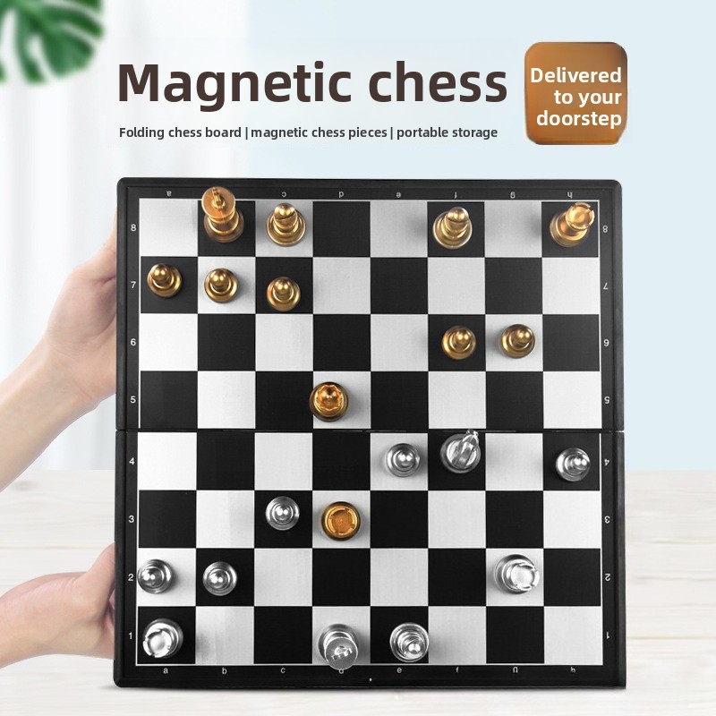 Book Party Games - Магнитный шахматный набор из золота и